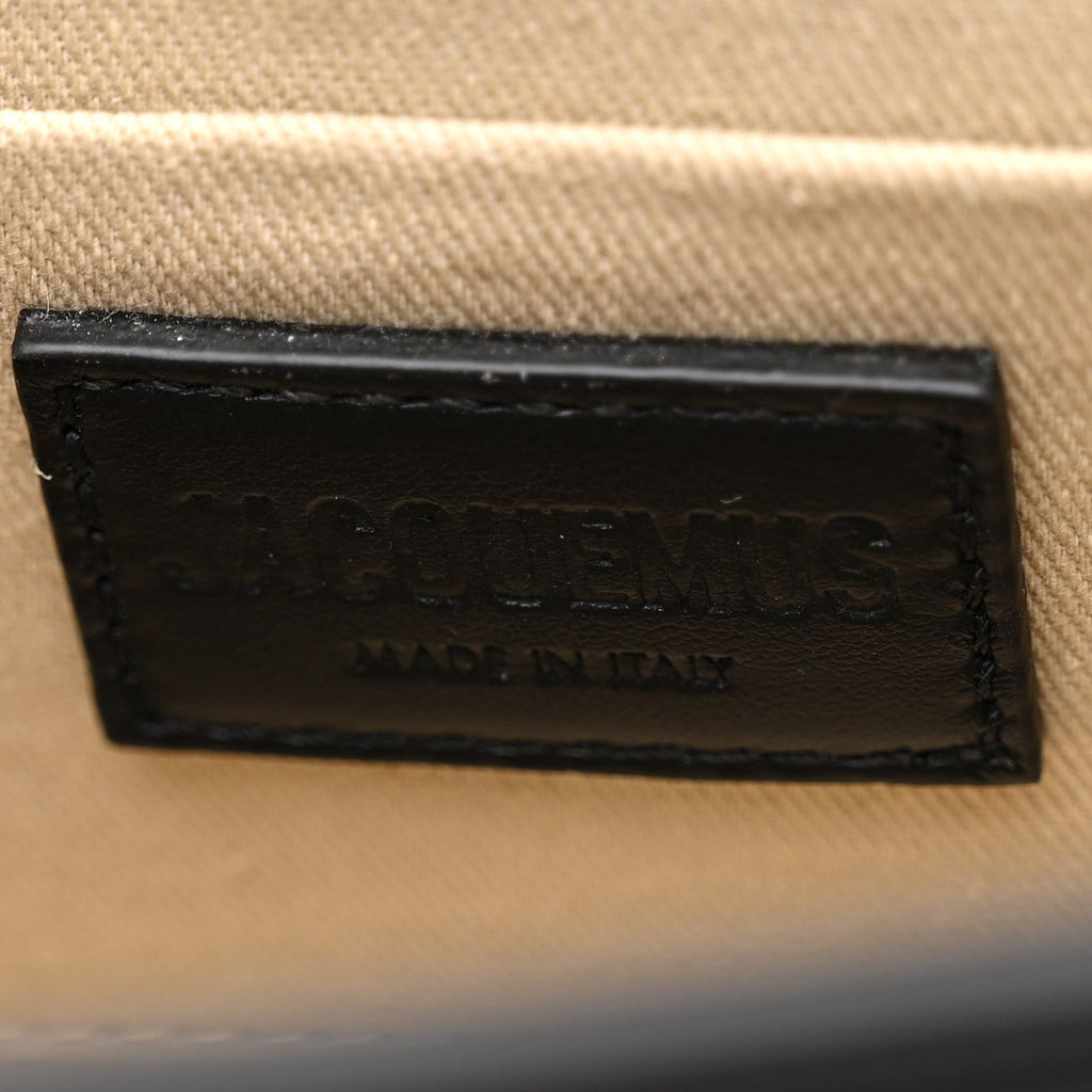 Smooth Calfskin Le Chiquito Noeud Black