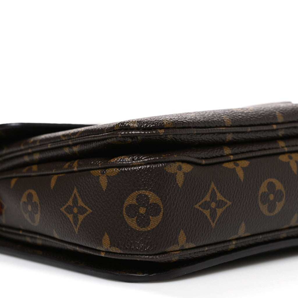 Monogram Pochette Metis