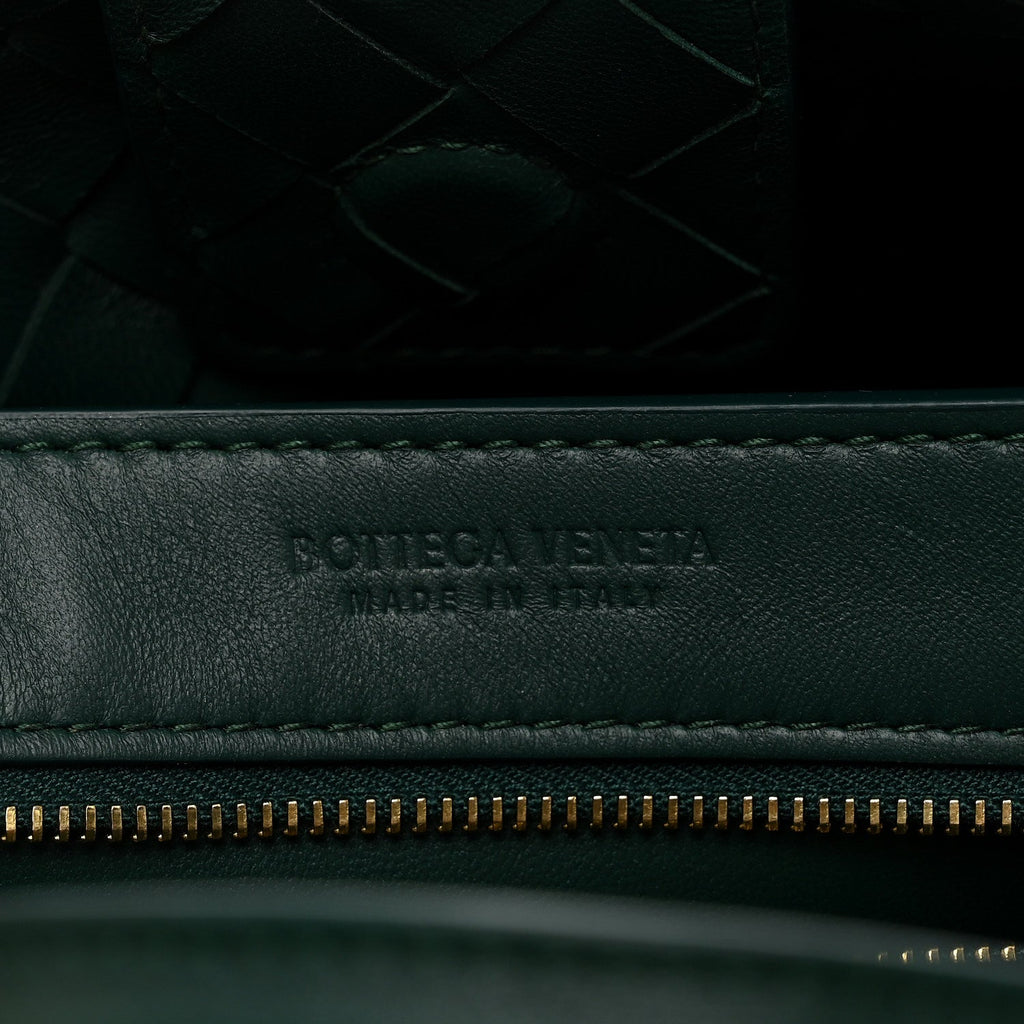Nappa Intrecciato Small Andiamo Shoulder Bag Emerald Green