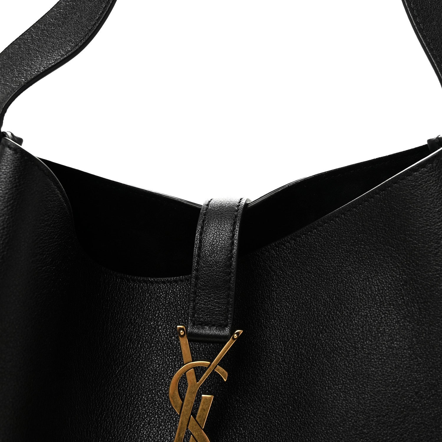 Supple Calfskin Large Le 5 A 7 Soft Hobo  Black