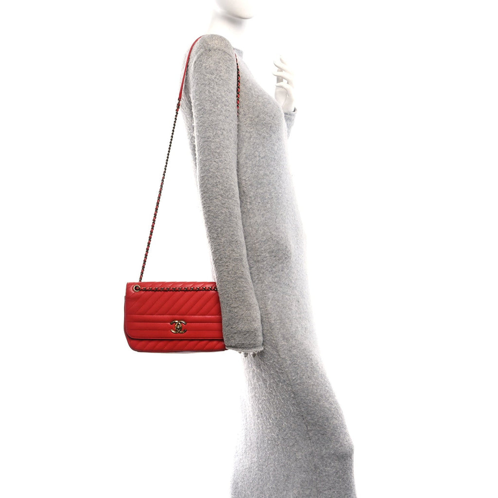 Shiny Goatskin Diagonal Quilted Medium Flap Red