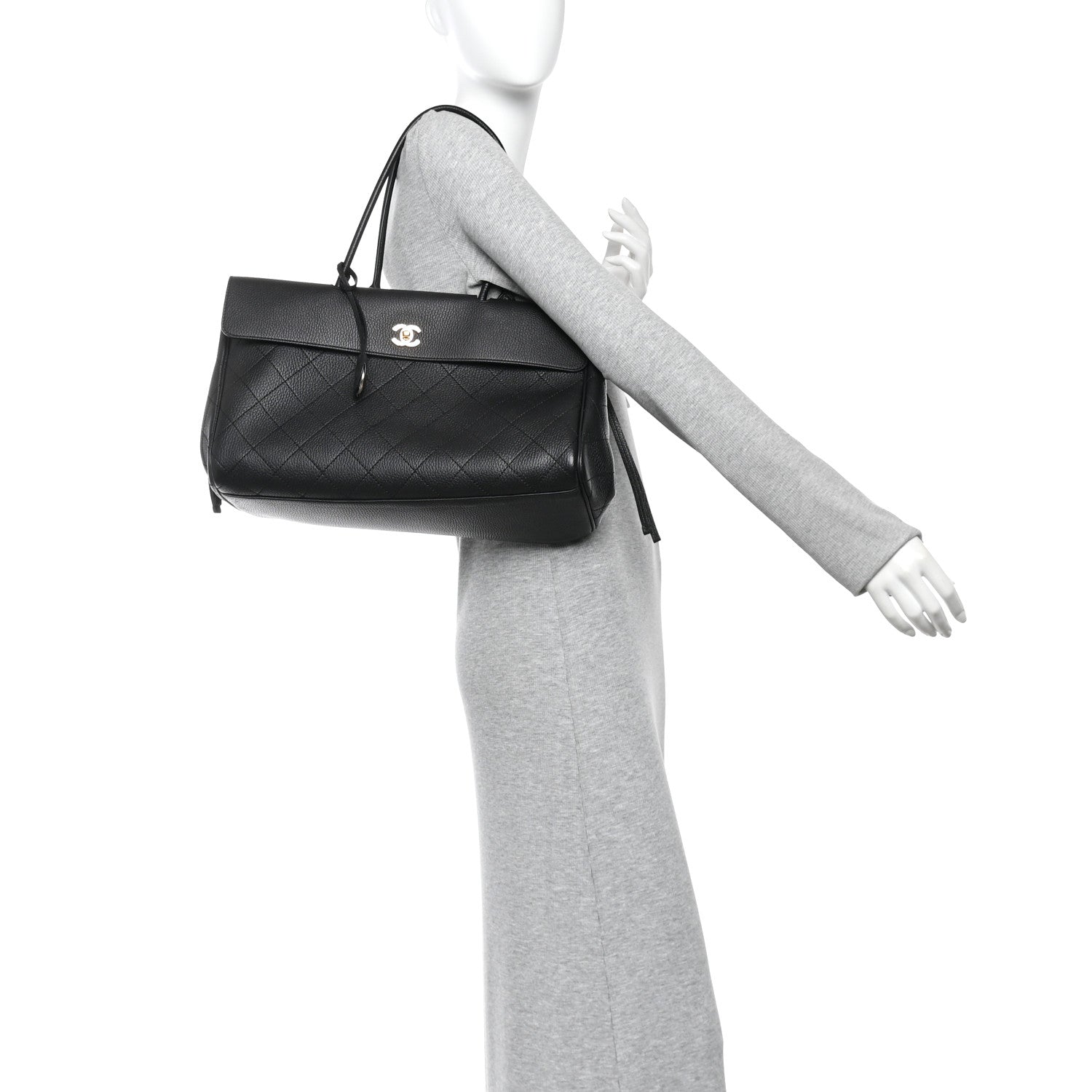 Grained Calfskin Stitched Urban Essentials Large Shopping Bag Black