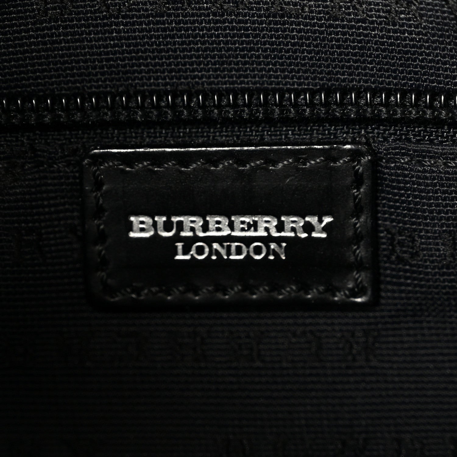 Vintage Check Shoulder Bag Black