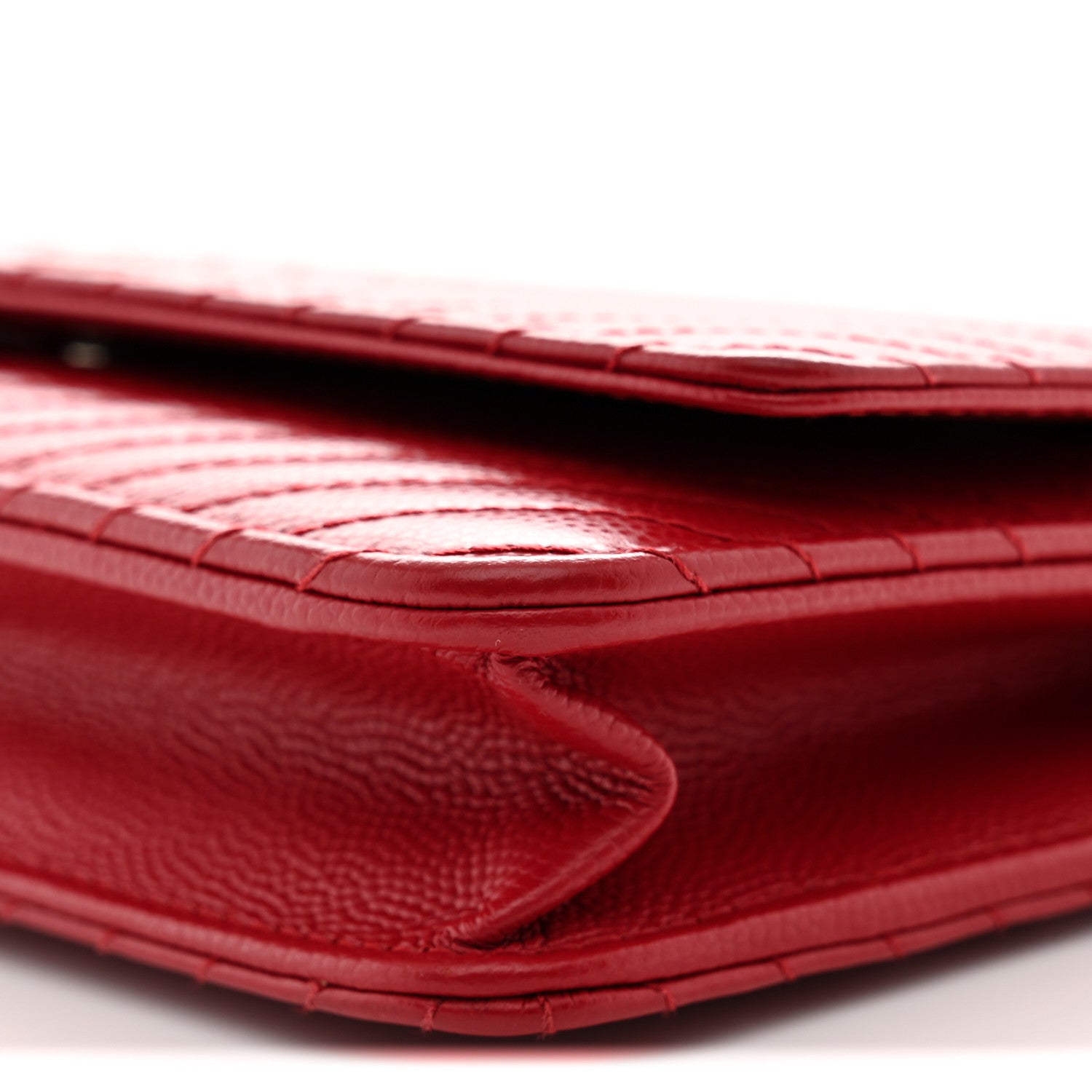 Caviar Chevron Quilted Wallet On Chain WOC Dark Red