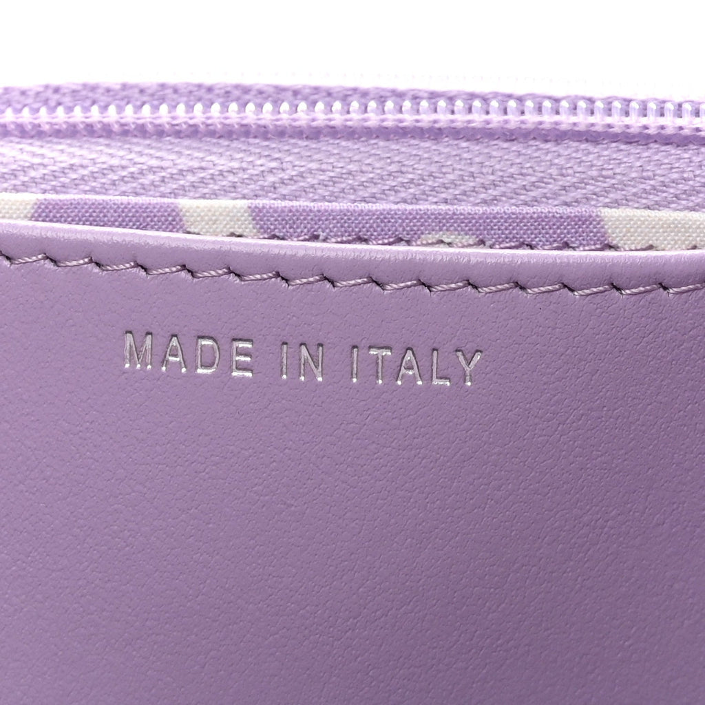Caviar Quilted CC Logo Wallet on Chain WOC Purple