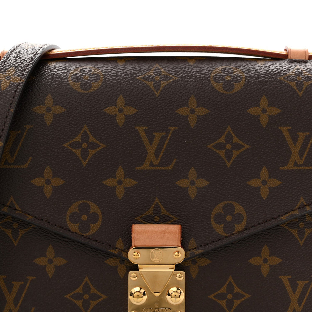 Monogram Pochette Metis