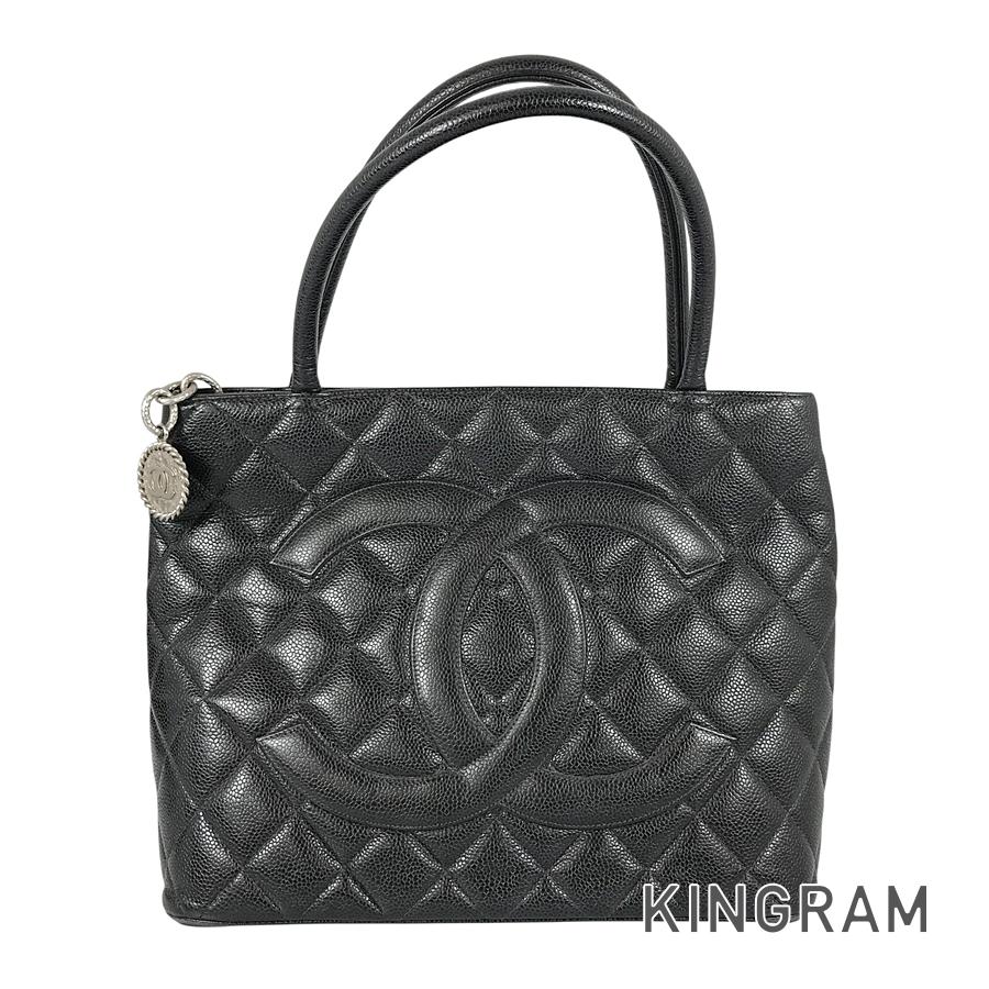 CHANEL Medallion Tote Tote bag