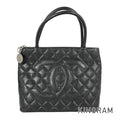 CHANEL Medallion Tote Tote bag