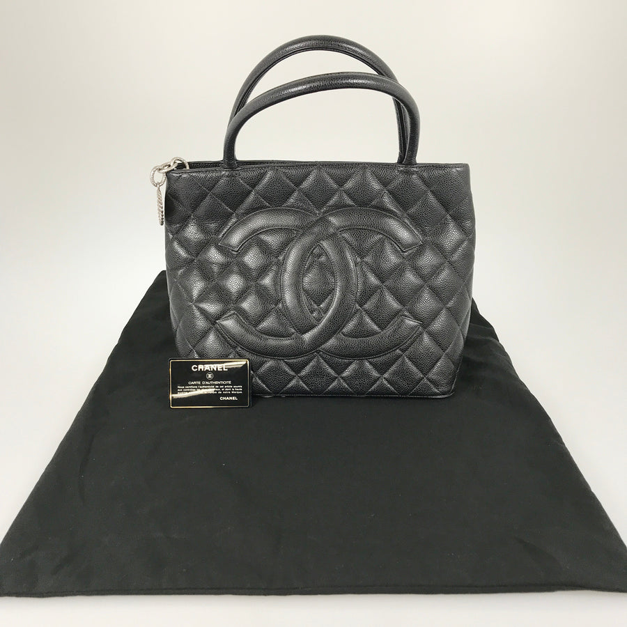 CHANEL Medallion Tote Tote bag
