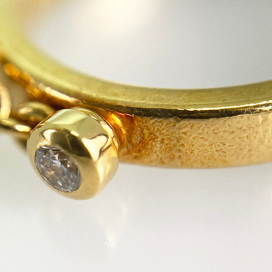 Cartier Baby Trinity ball B4064750 Ring