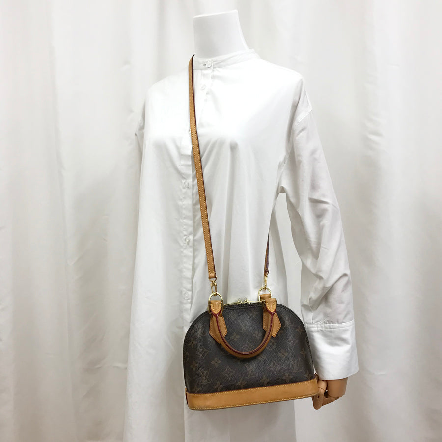 LOUIS VUITTON Monogram Alma BB M53152 Hand bag