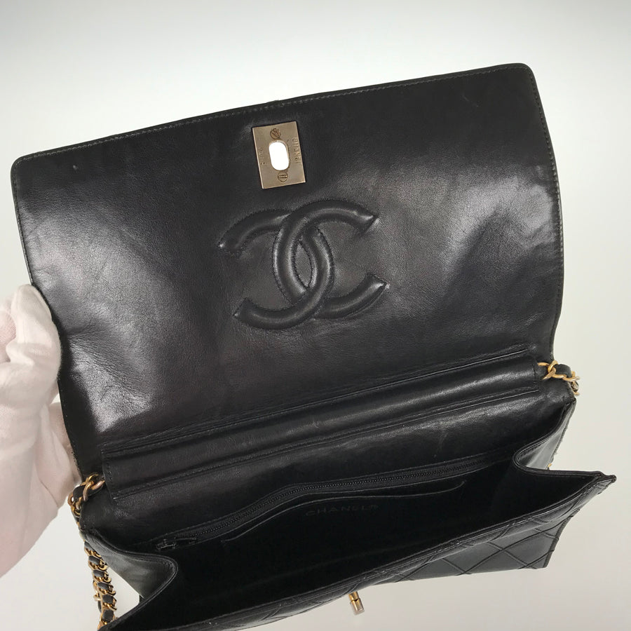 CHANEL Bicolore Shoulder bag