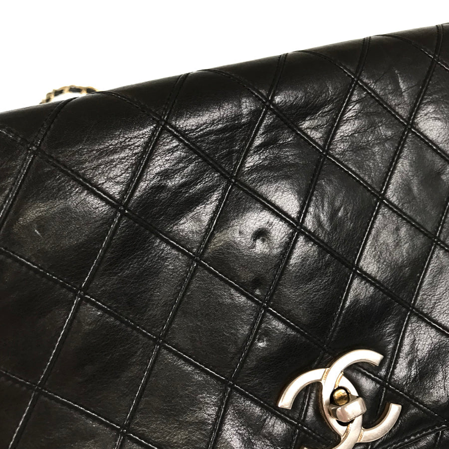 CHANEL Bicolore Shoulder bag
