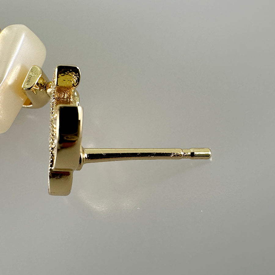 CHANEL Earring