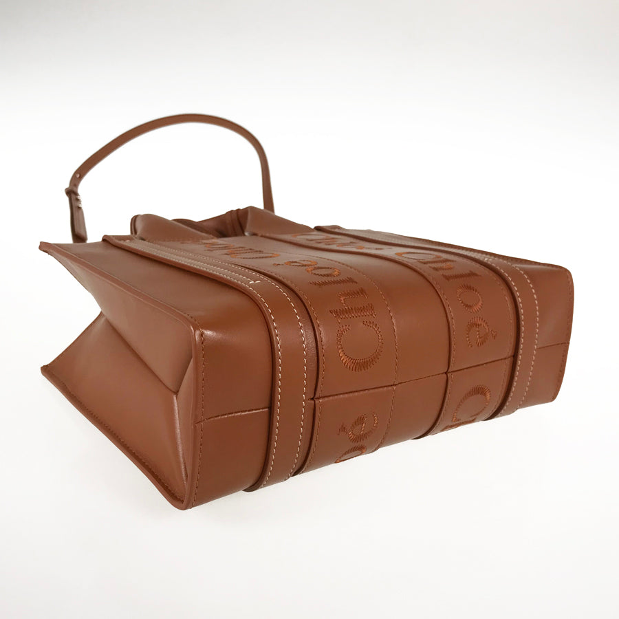 Chloe Woody Small CHC23US397I60247 Tote bag