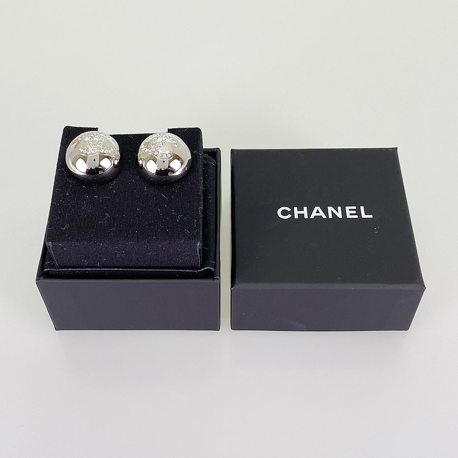 CHANEL Earring