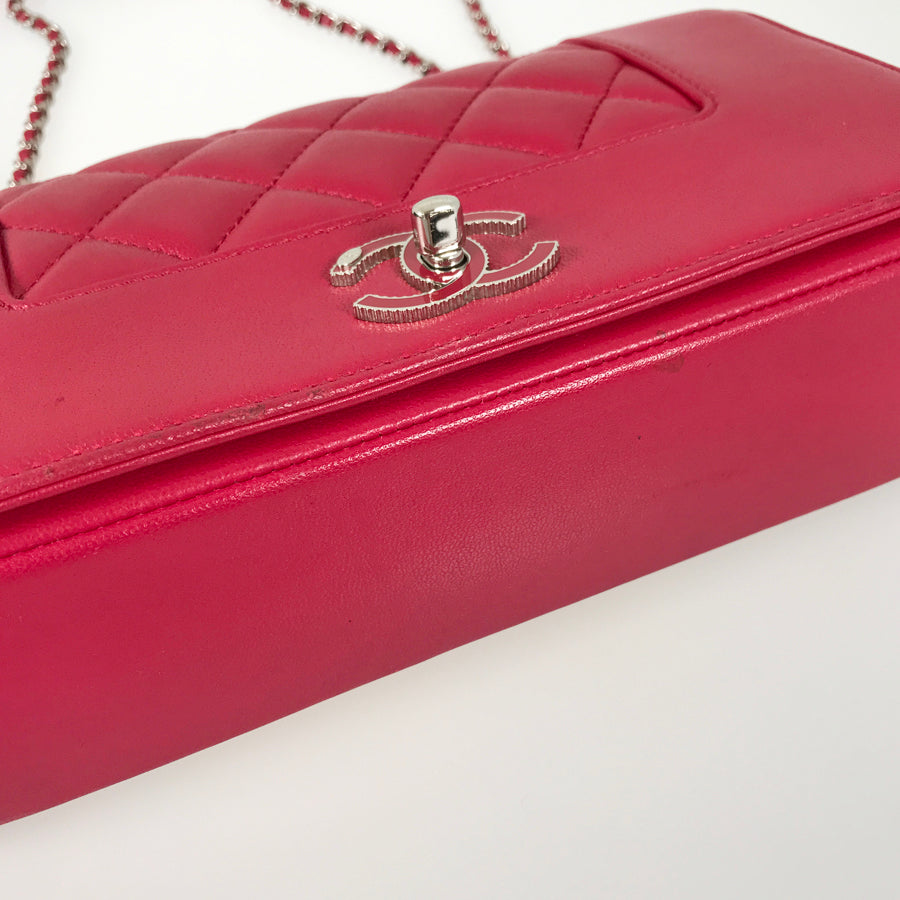 CHANEL Mademoiselle Shoulder bag