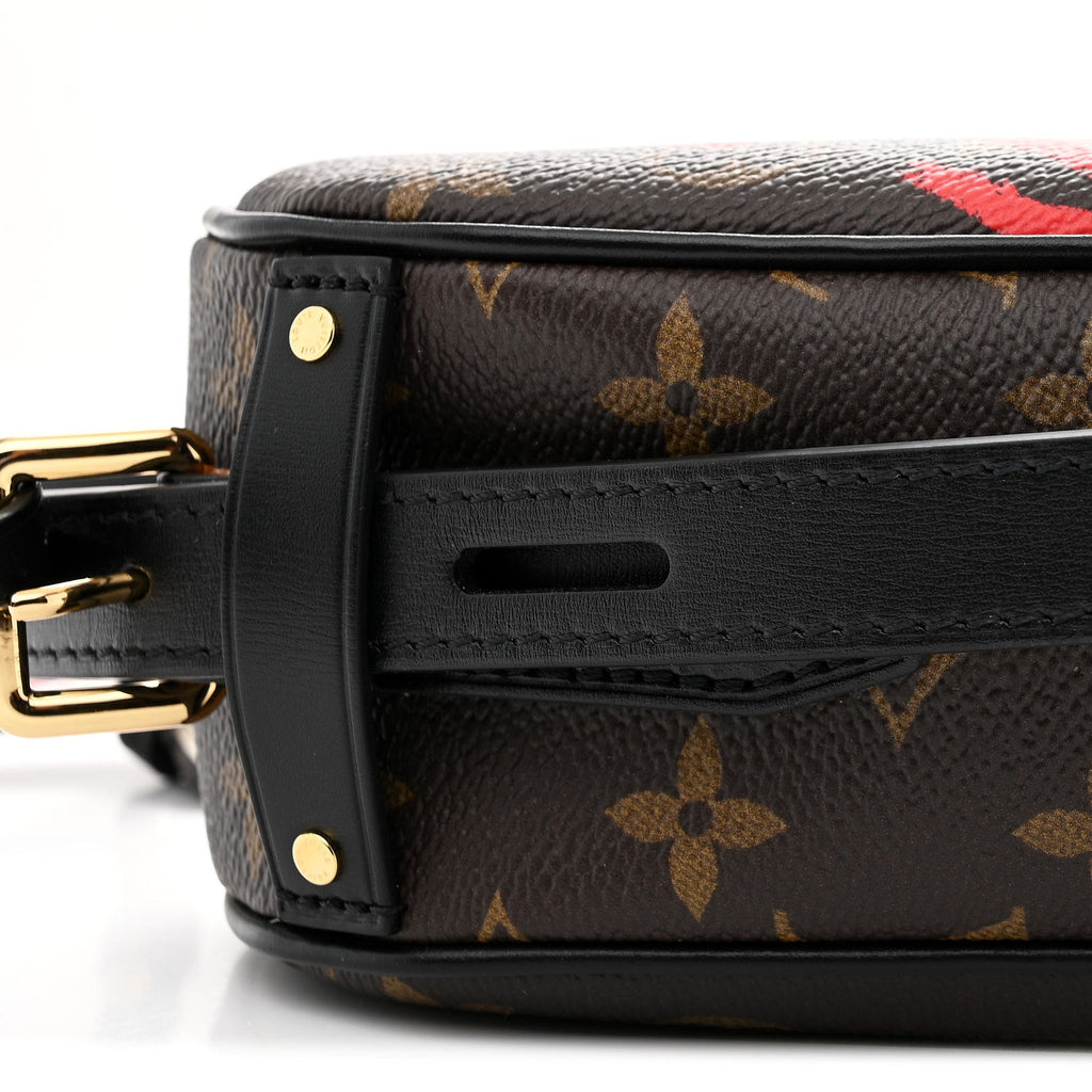 Monogram Fall In Love Sac Coeur