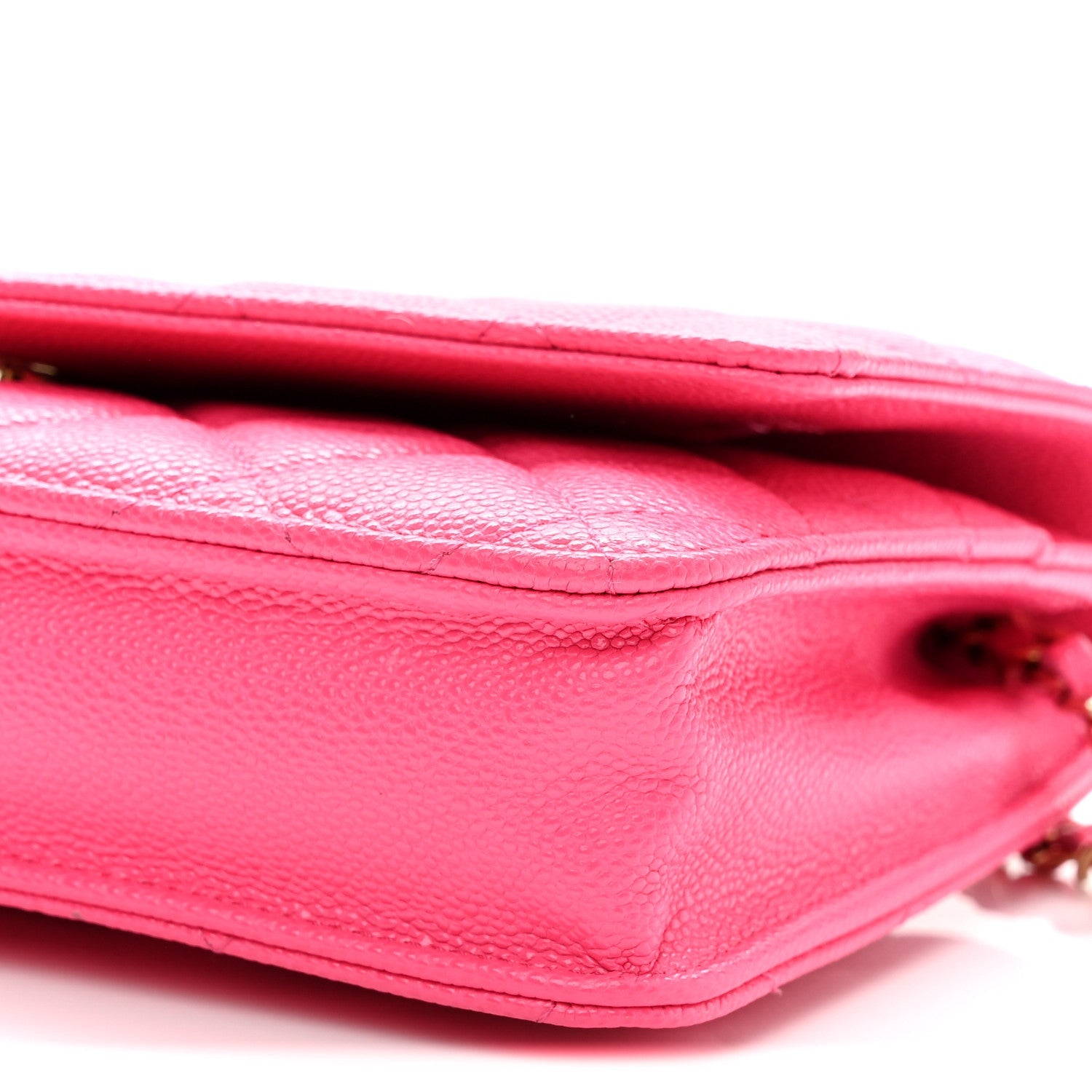 Caviar Quilted Wallet on Chain WOC Fuchsia