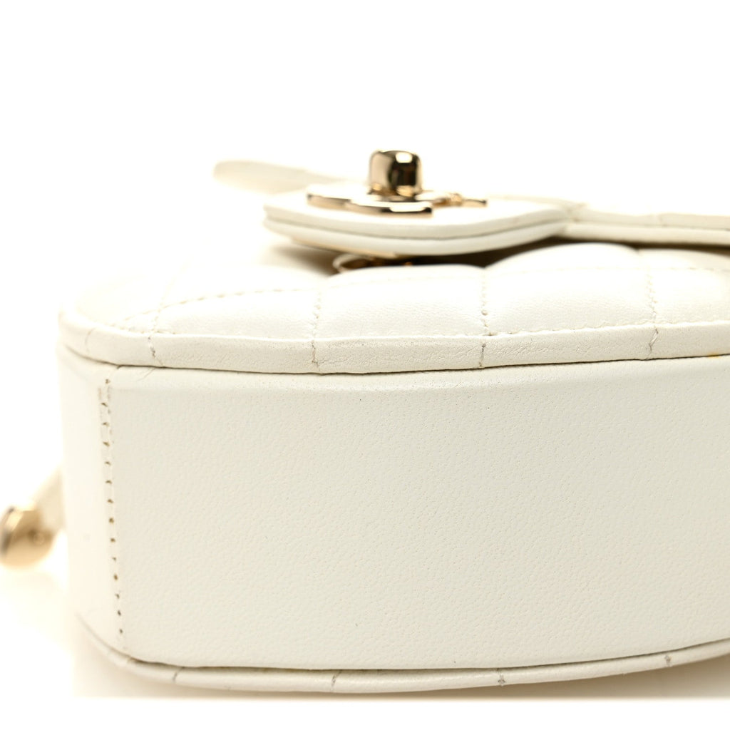 Lambskin Quilted CC In Love Heart Clutch With Chain White