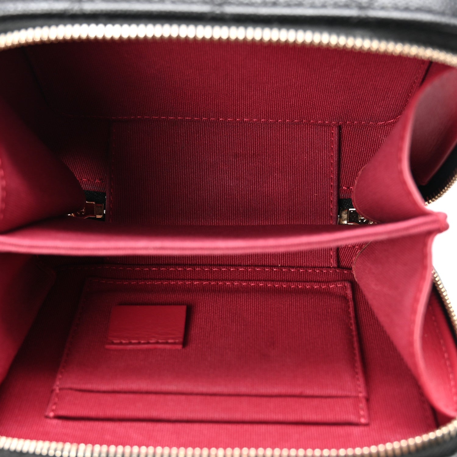 Caviar Quilted Twist Your Buttons Clutch With Chain Black