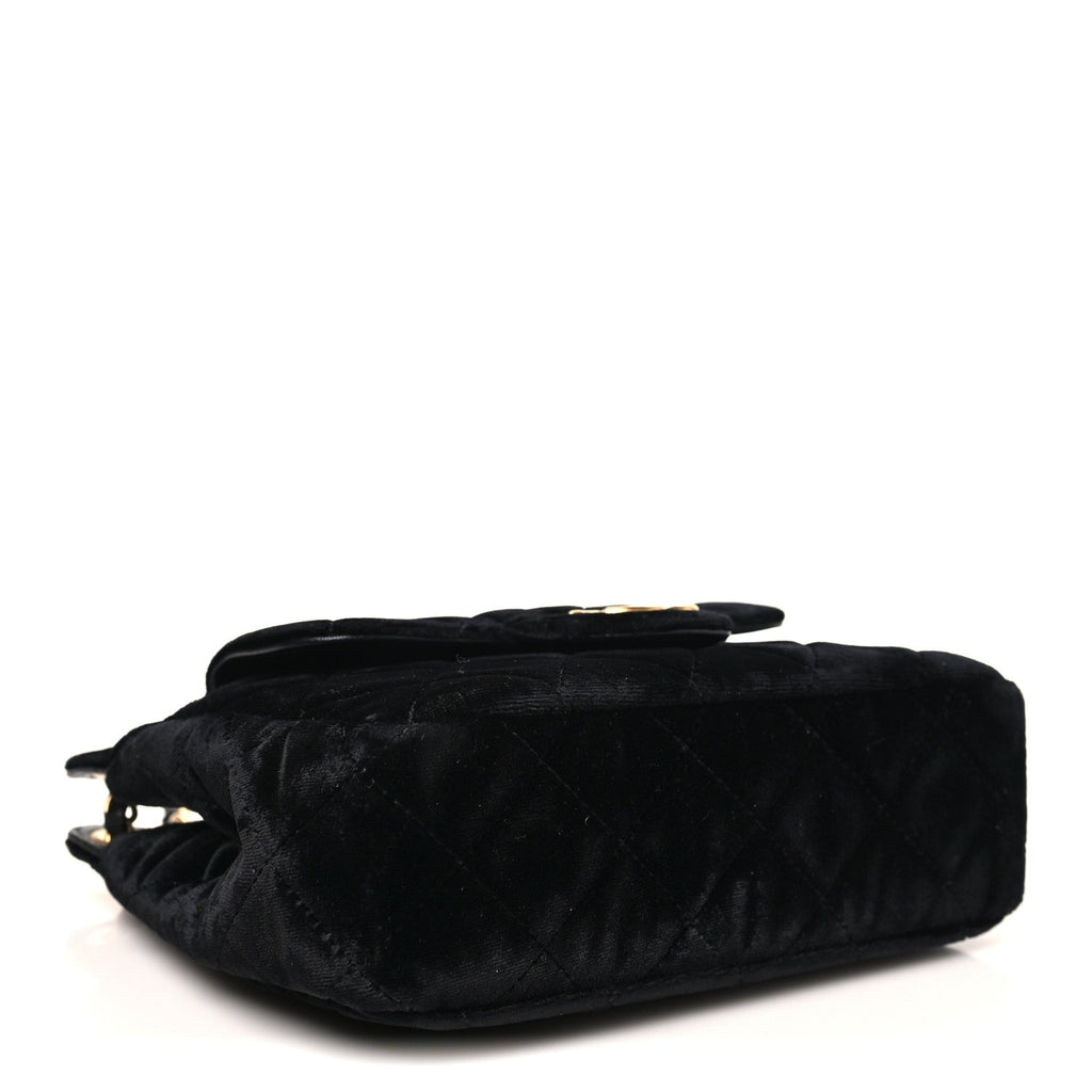 Velvet Quilted Small Wavy CC Hobo Black Hobo Black