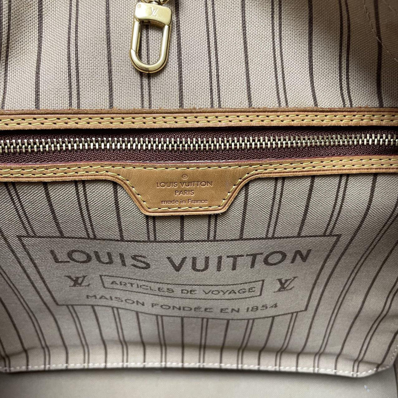 Louis Vuitton Monogram Neverfull MM Tote Bag 2014