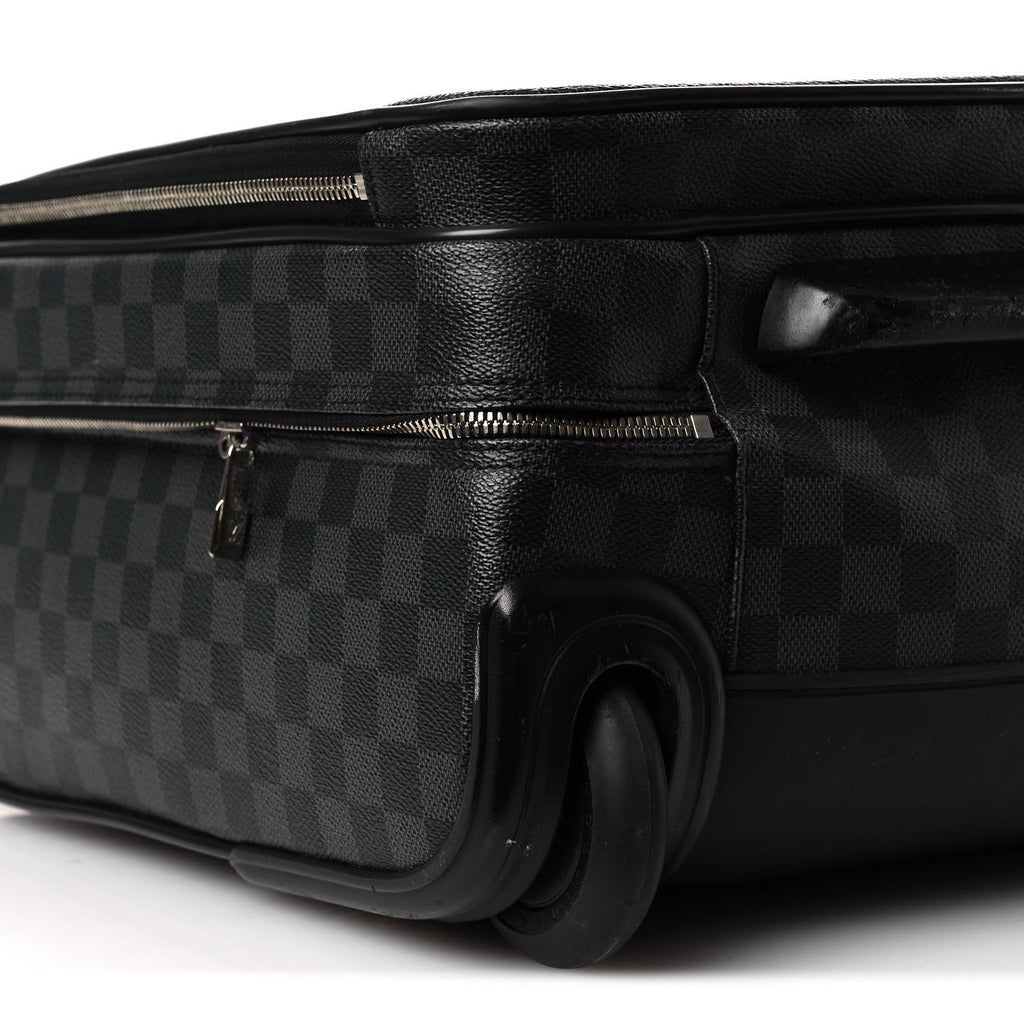 Damier Graphite Pilot Case