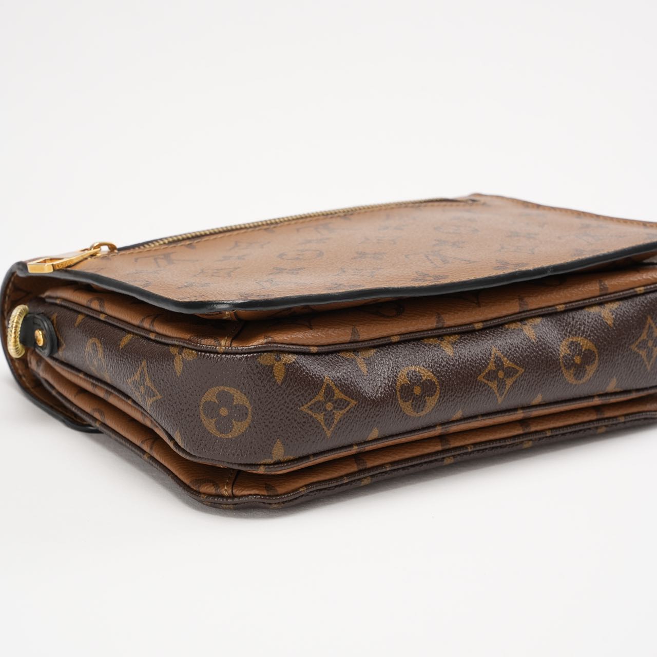 Louis Vuitton Monogram Pochette Metis MM Hand Bag 2017