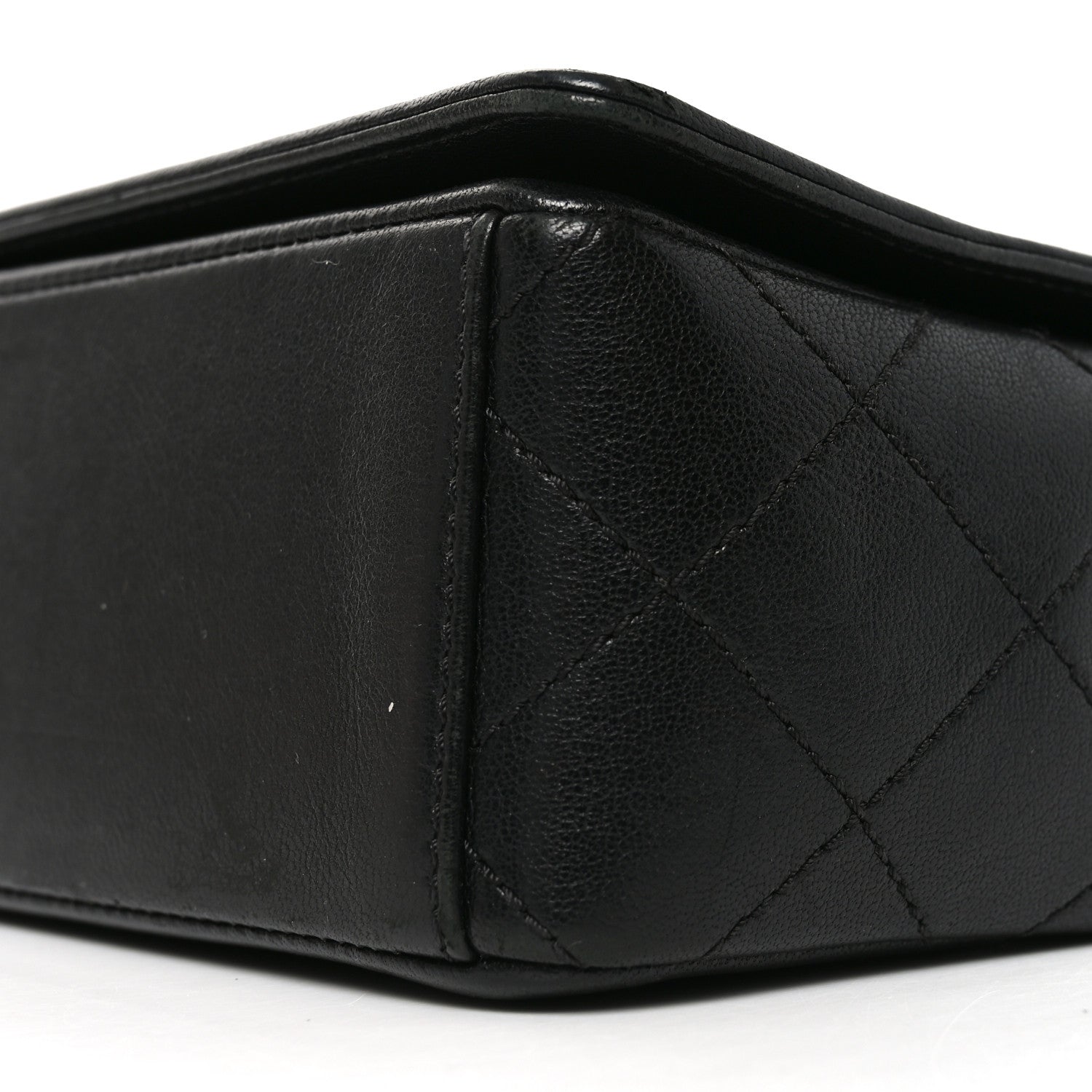 Sheepskin Quilted Vintage Mademoiselle Flap Black