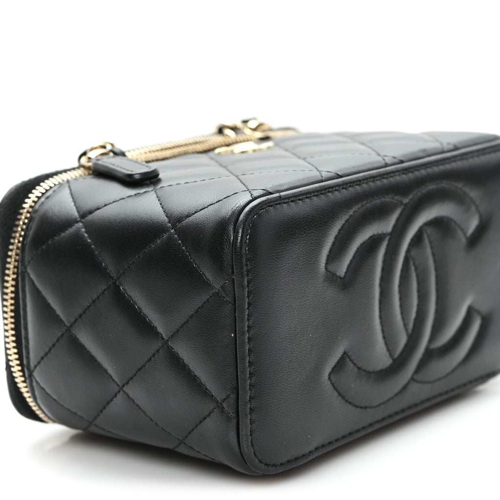 Lambskin Quilted Small Top Handle Vanity Case With Chain Black