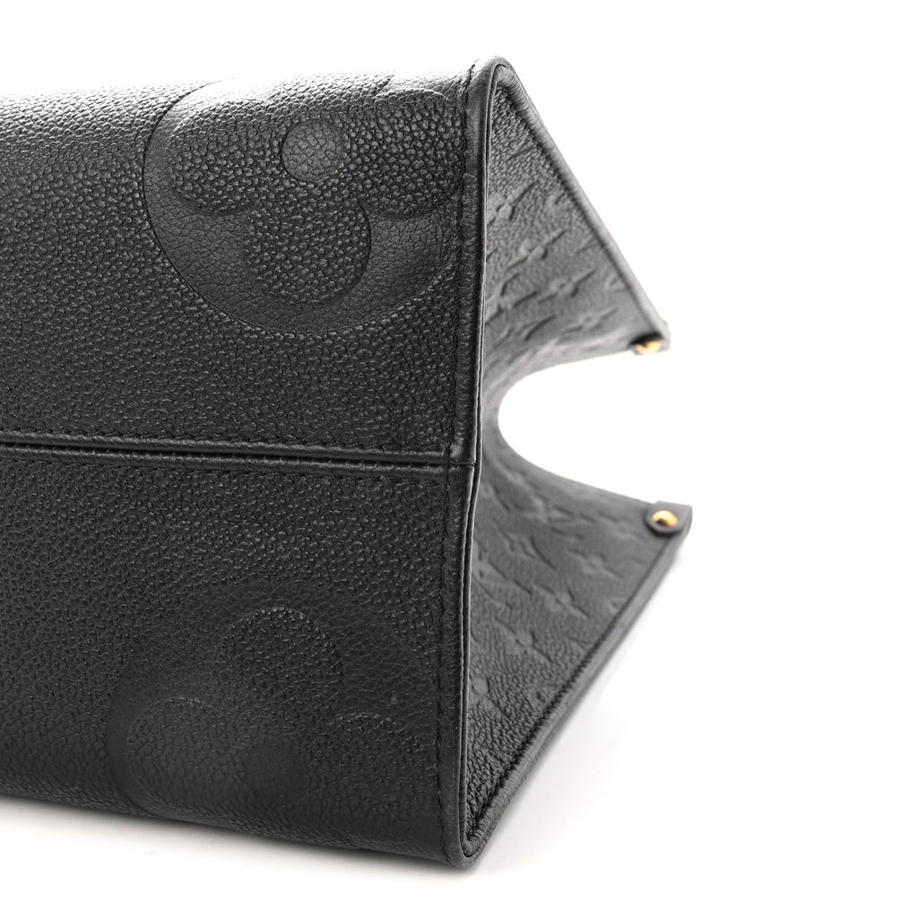 Empreinte Monogram Giant Onthego MM Black