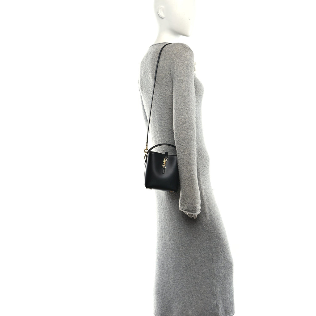 Shiny Calfskin Le 37 Mini Bucket Bag Black