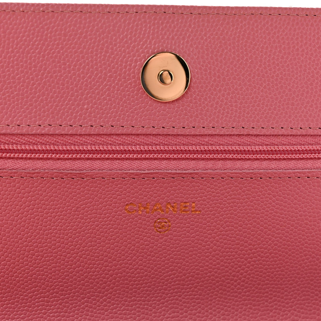 Caviar Quilted Wallet on Chain WOC Pink