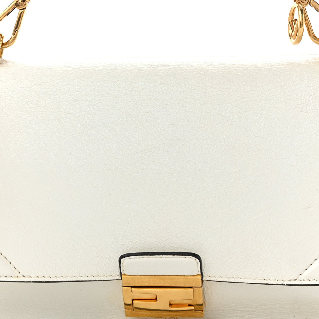 Agnello Old Shine F is Fendi Kan U Shoulder Bag White