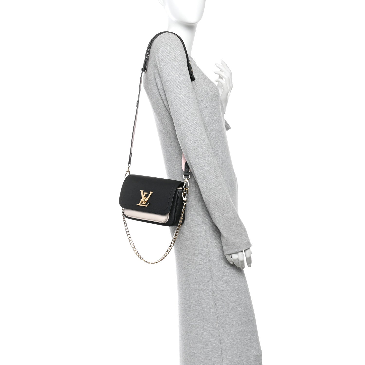 Grained Calfskin Lockme Tender Black