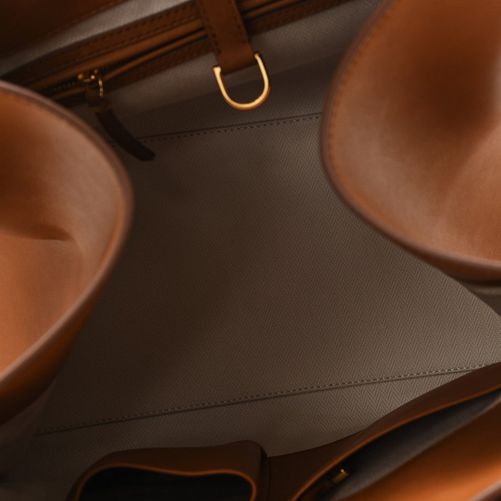 Polished Saddle Calfskin Soft Margaux 15 Cuir