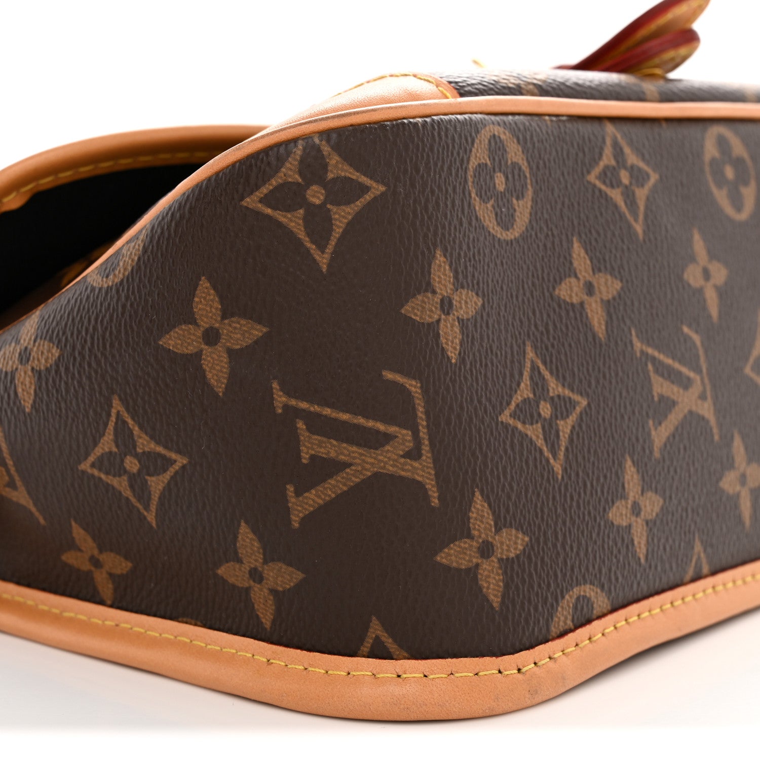 Monogram Diane Black