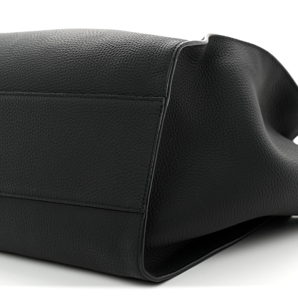 Matte Grained Calfskin Marlo 17 Black