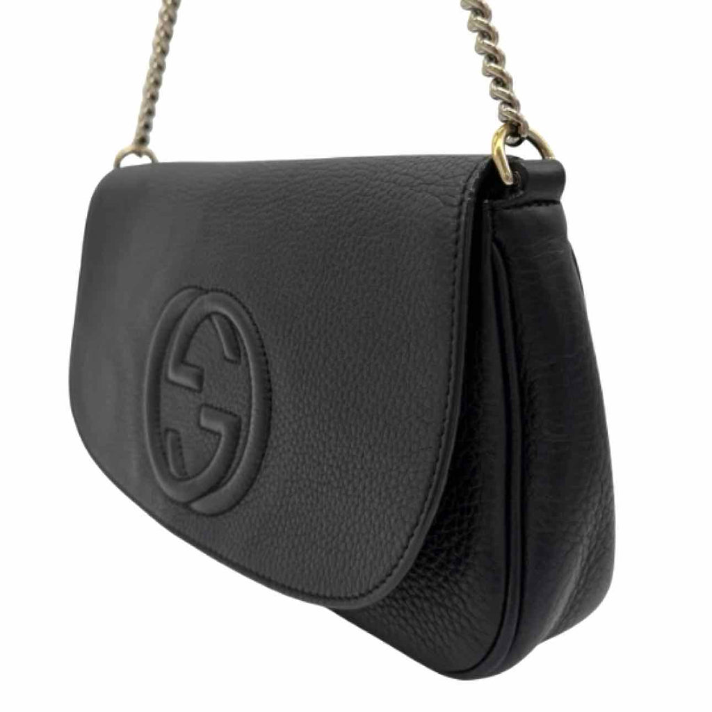 GUCCI Pebbled Calfskin Medium Soho Flap Crossbody Black