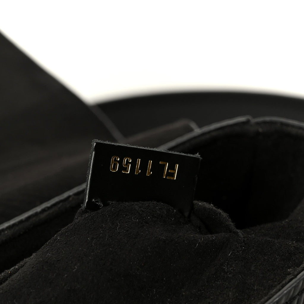 Epi Twist Shoulder Bag MM Black