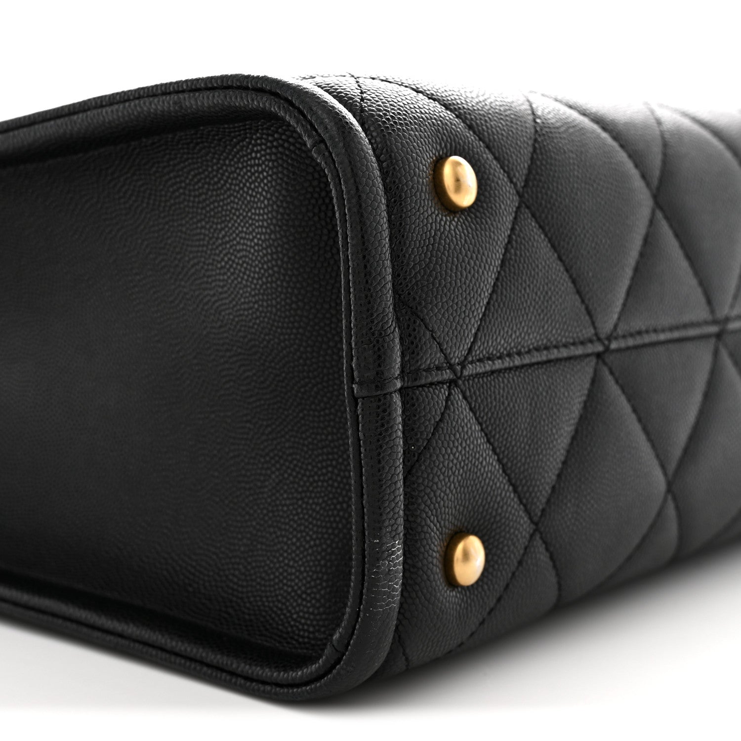 Caviar Quilted Chain Large Shopping Tote With Coin Purse Black