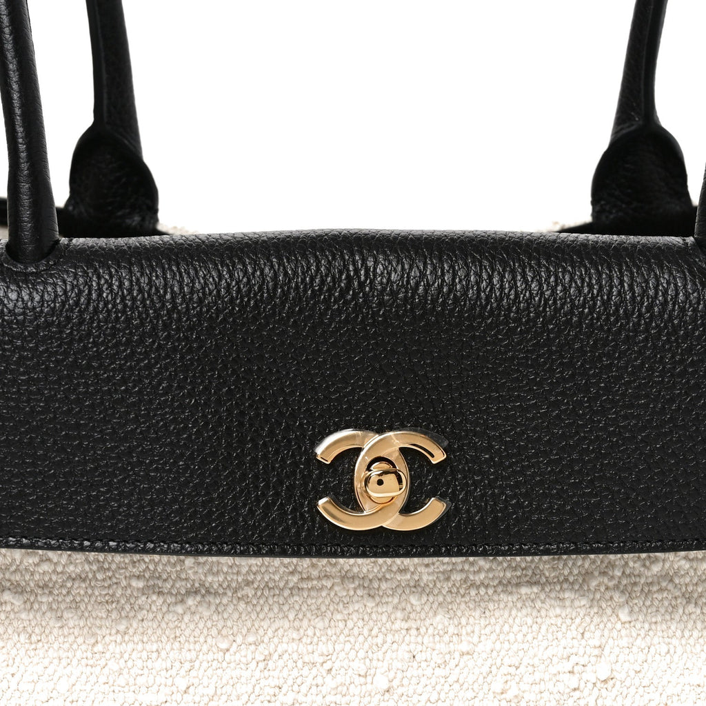 Grained Calfskin Boucle Urban Essentials Small Shopping Bag Ecru Black