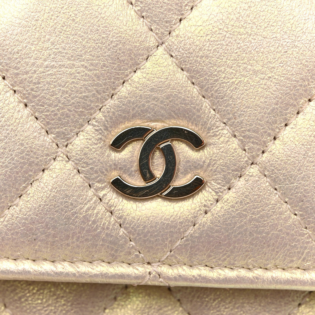 Iridescent Lambskin Quilted Mini Wallet On Chain WOC Ivory