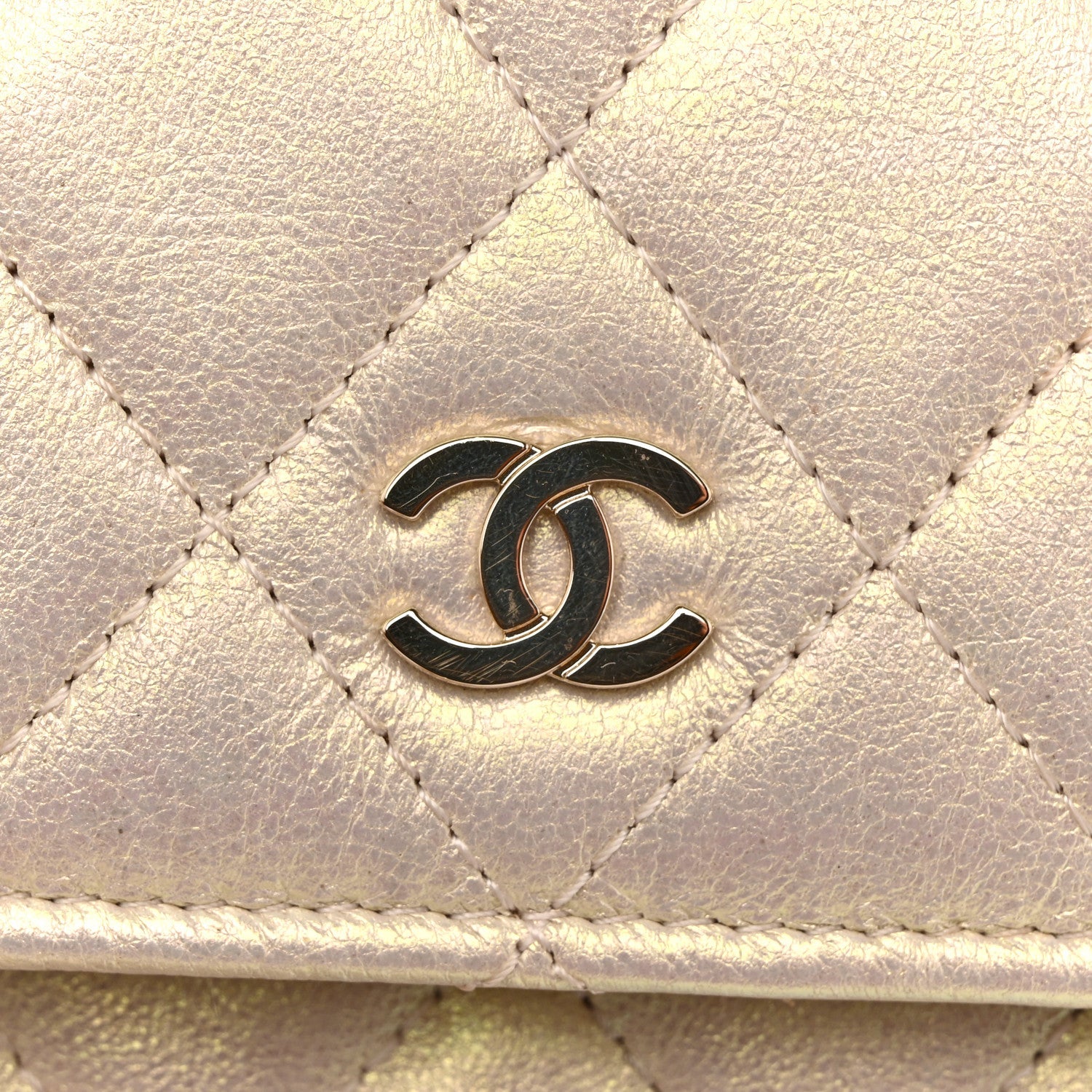 Iridescent Lambskin Quilted Mini Wallet On Chain WOC Ivory