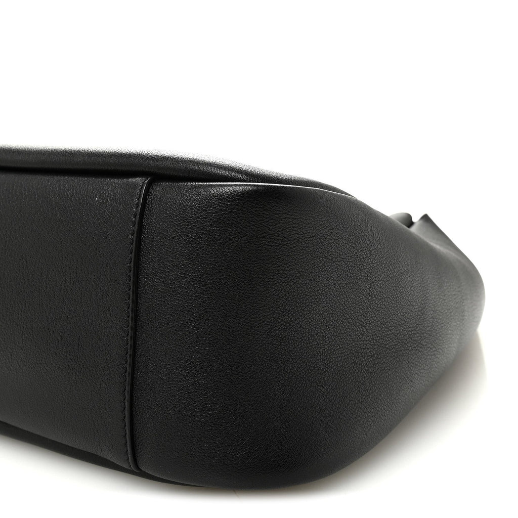 Supple Calfskin Large Le 5 A 7 Soft Hobo  Black