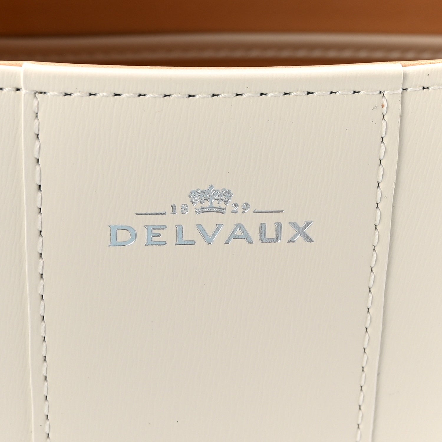 Box Calfskin MM Brillant Satchel Ivory