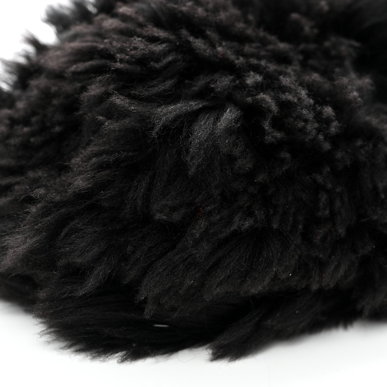 Shearling Lambskin The Pouch Chain Black
