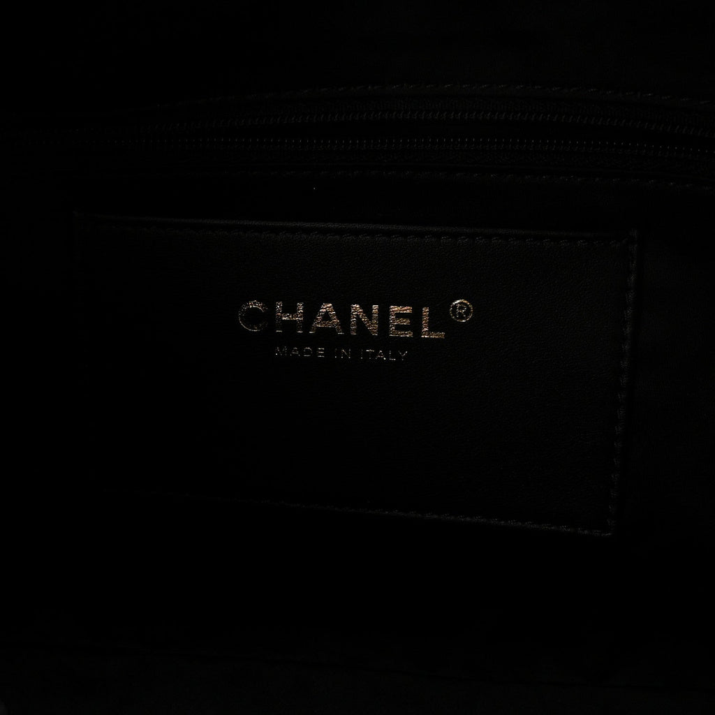 Calfskin Quilted Maxi Hobo Black
