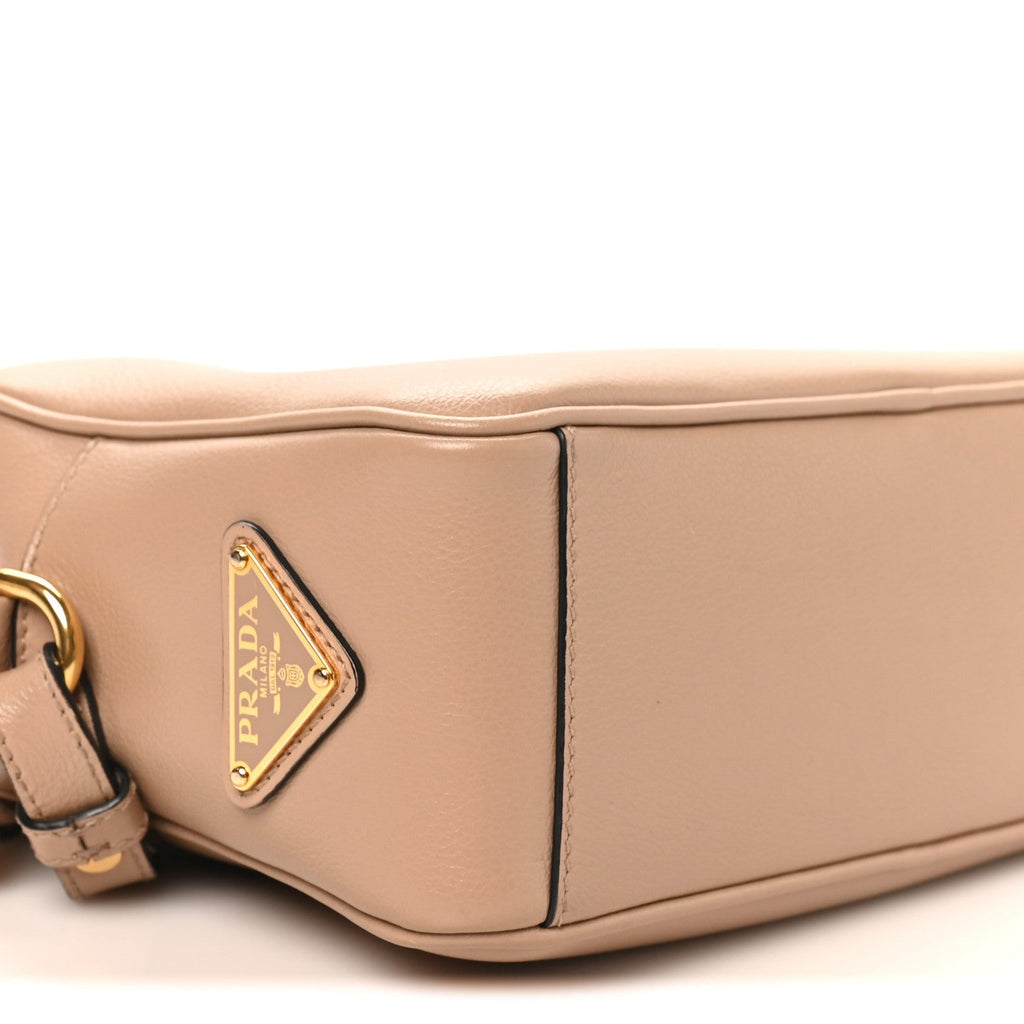 Glace Calfskin Embossed Logo Crossbody Cammeo